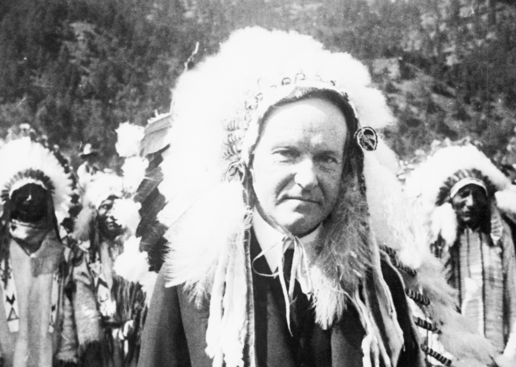 1927: Chief Leading Eagle